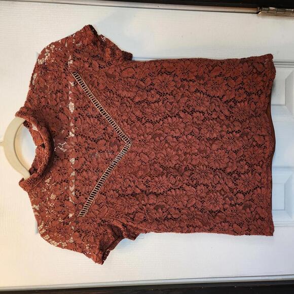 Tops - Böhme Women's Rust Lace Top with Sheer Detailing- SIze Small